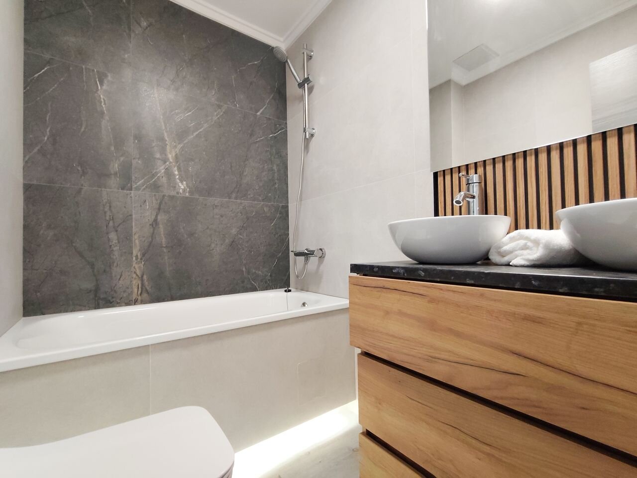3-Bedroom Apartment in Centro, Torrevieja - Image 20