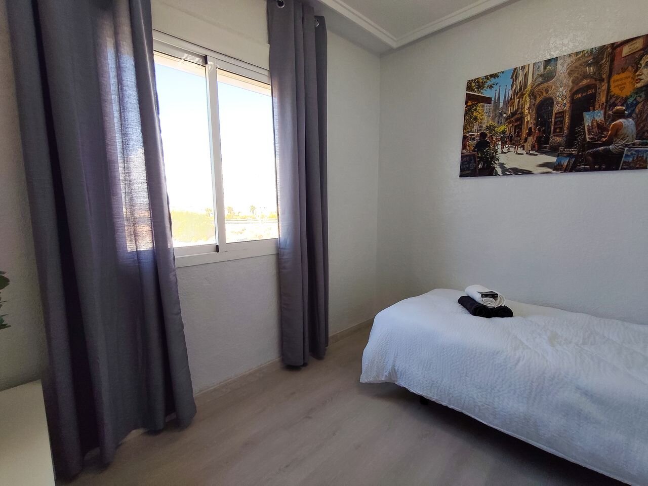 3-Bedroom Apartment in Centro, Torrevieja - Image 23