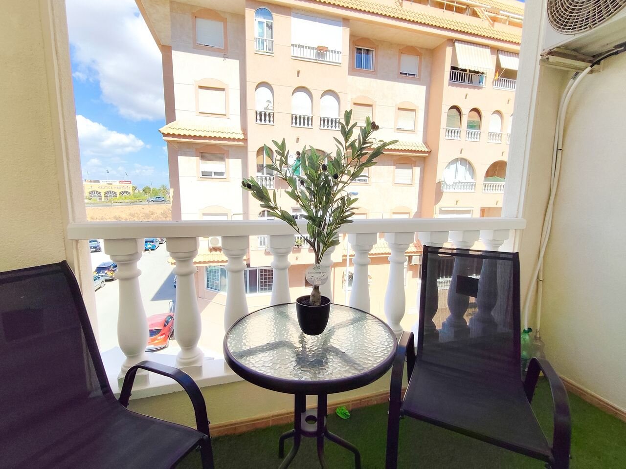 3-Bedroom Apartment in Centro, Torrevieja - Image 25