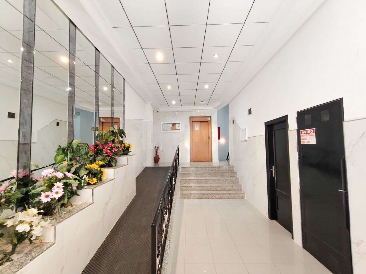 3-Bedroom Apartment in Centro, Torrevieja - Image 28