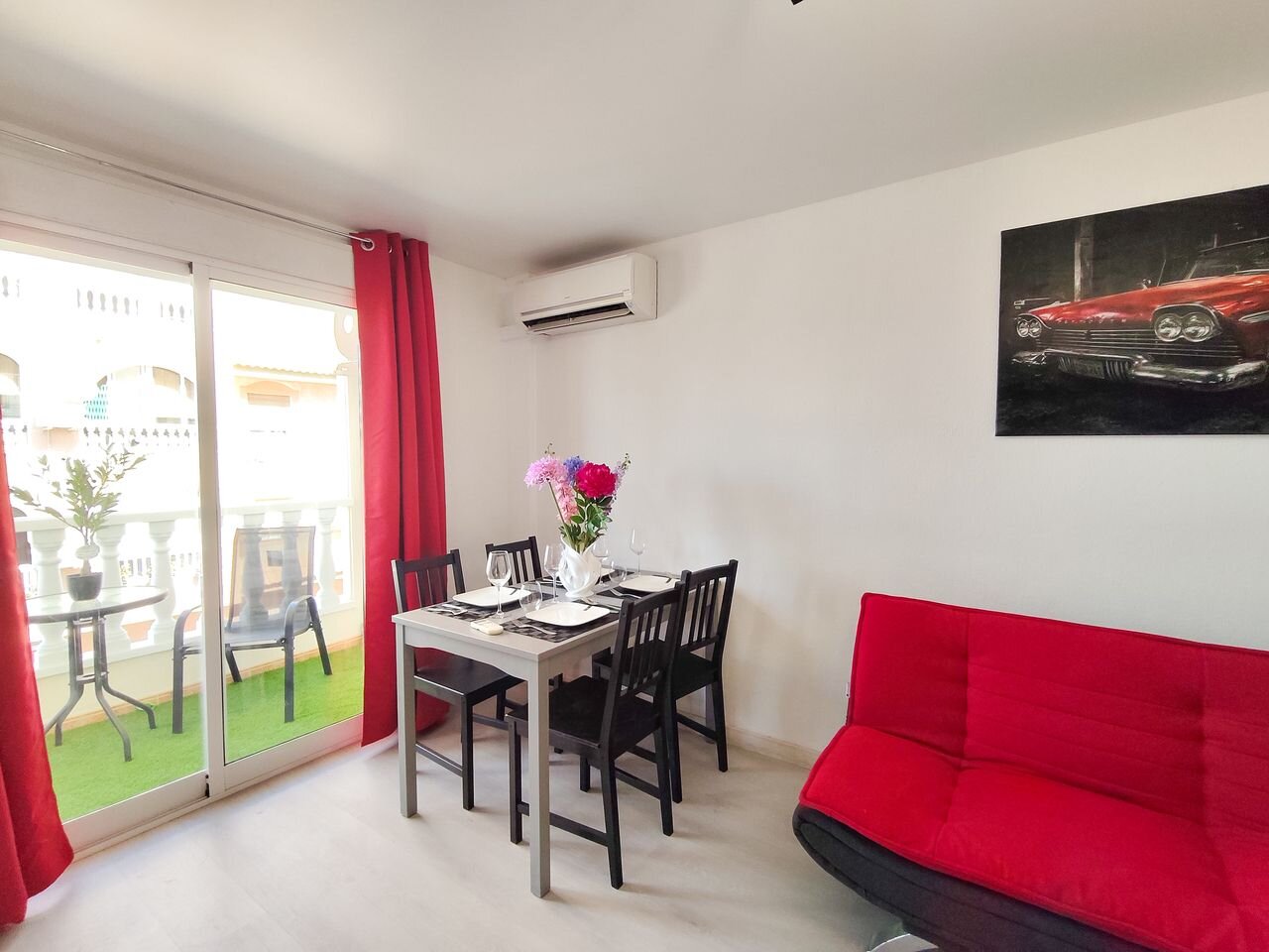 3-Bedroom Apartment in Centro, Torrevieja - Image 3
