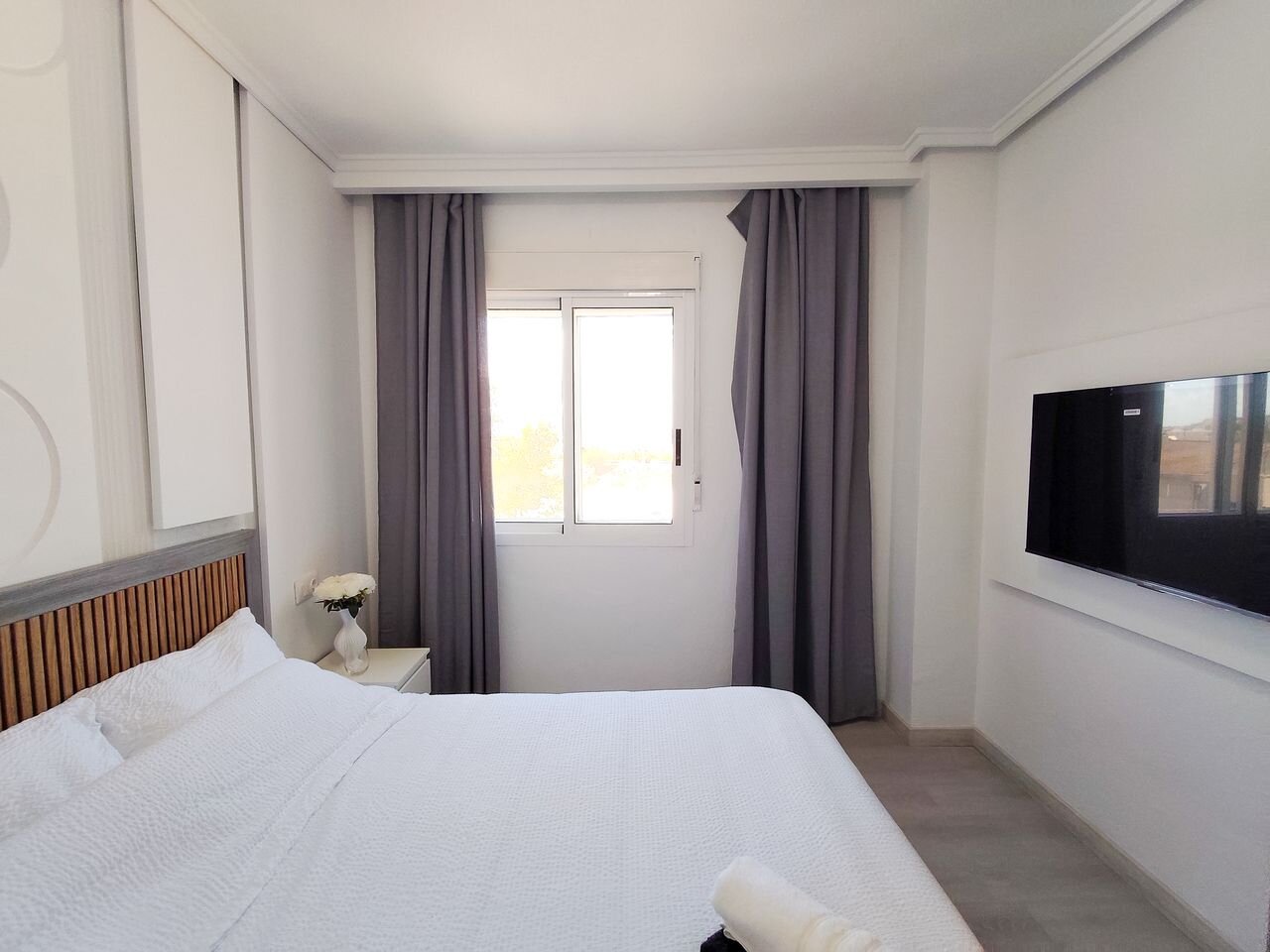 3-Bedroom Apartment in Centro, Torrevieja - Image 8