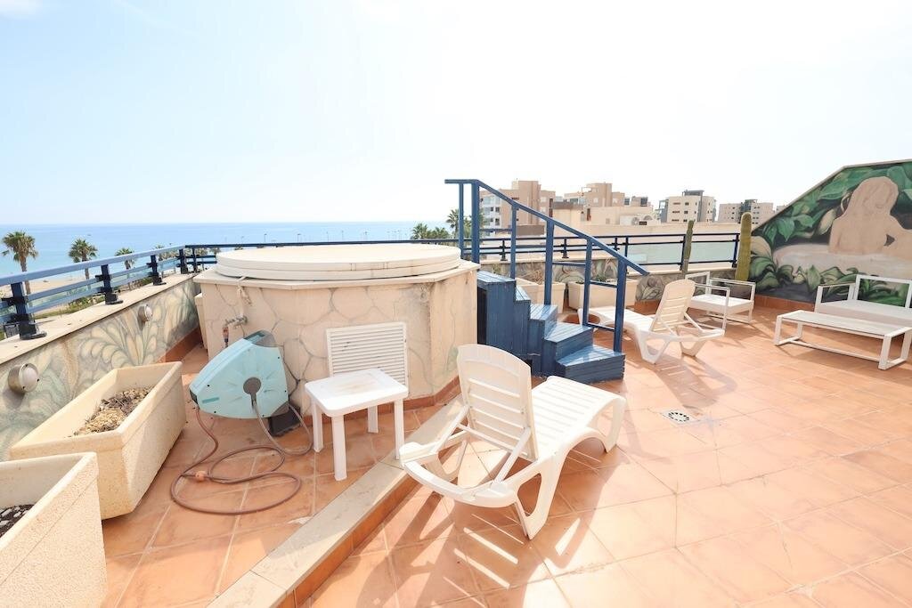 3-Bedroom Penthouse in Zona Pueblo, Pilar de la Horadada - Image 26