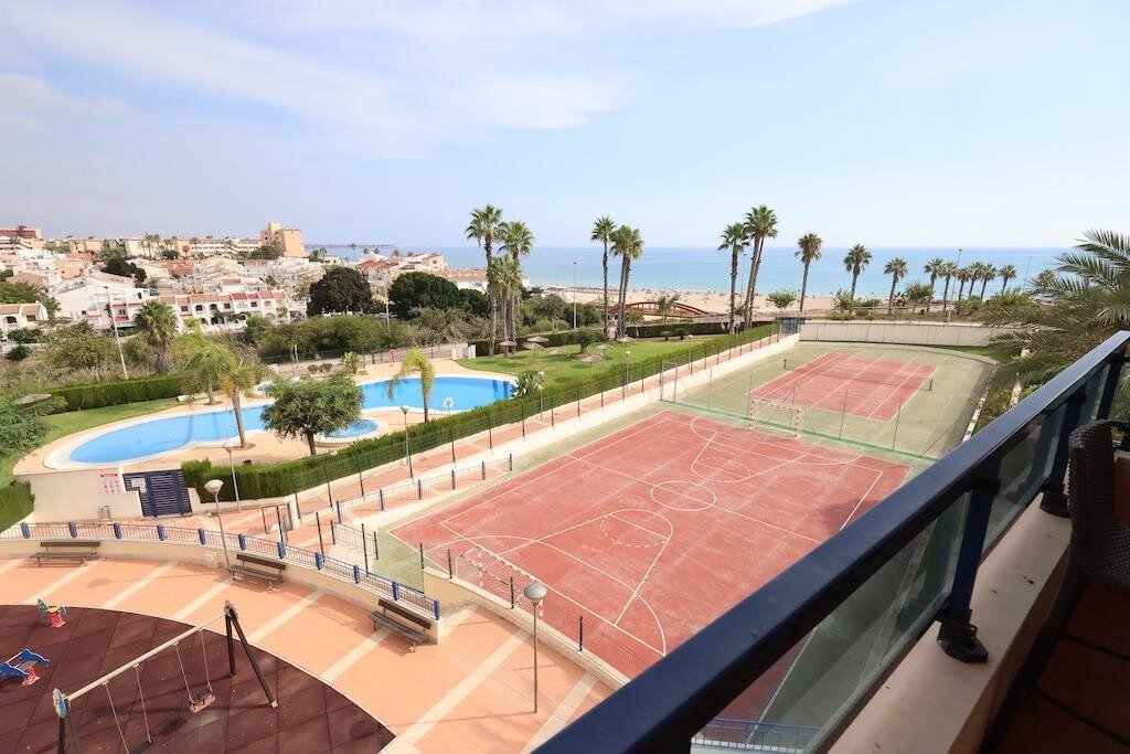 3-Bedroom Penthouse in Zona Pueblo, Pilar de la Horadada - Image 3