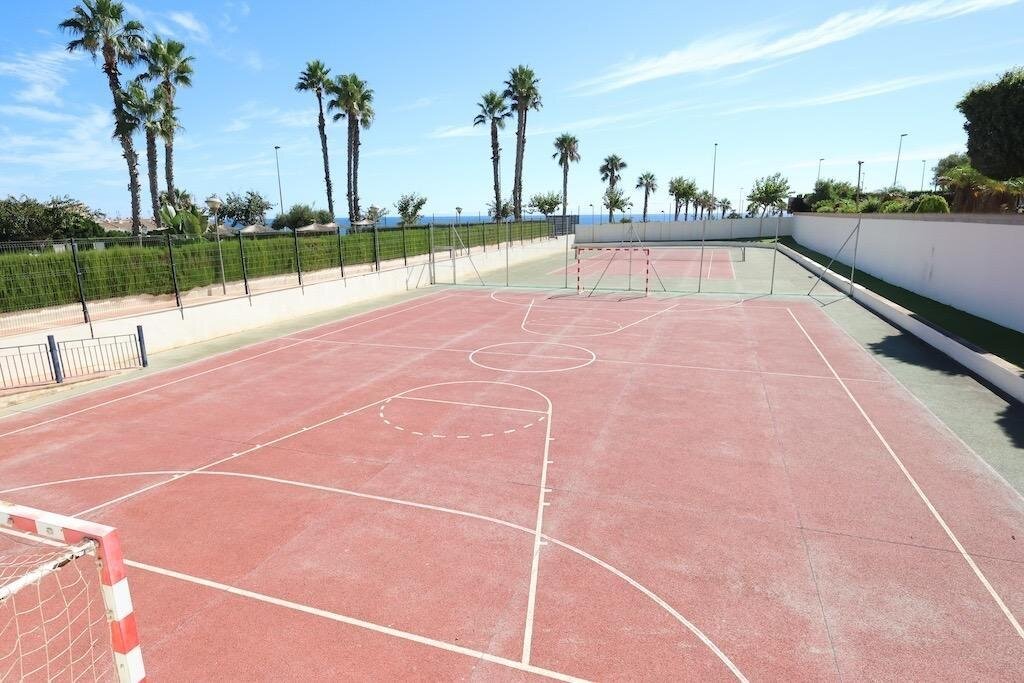 3-Bedroom Penthouse in Zona Pueblo, Pilar de la Horadada - Image 30