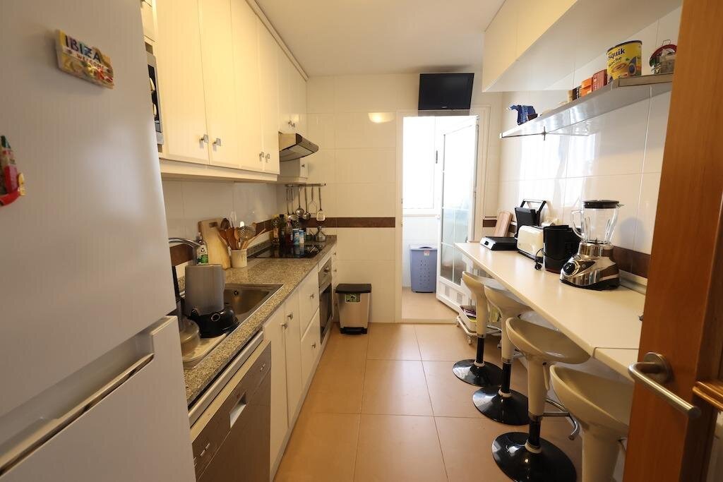 3-Bedroom Penthouse in Zona Pueblo, Pilar de la Horadada - Image 5