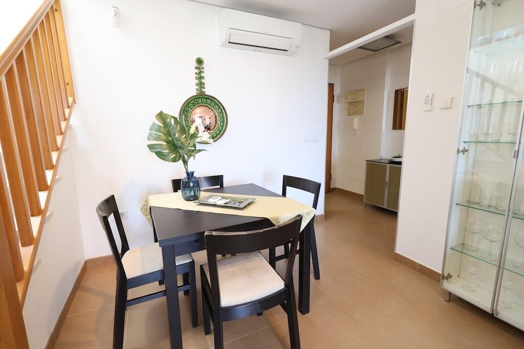 3-Bedroom Penthouse in Zona Pueblo, Pilar de la Horadada - Image 9