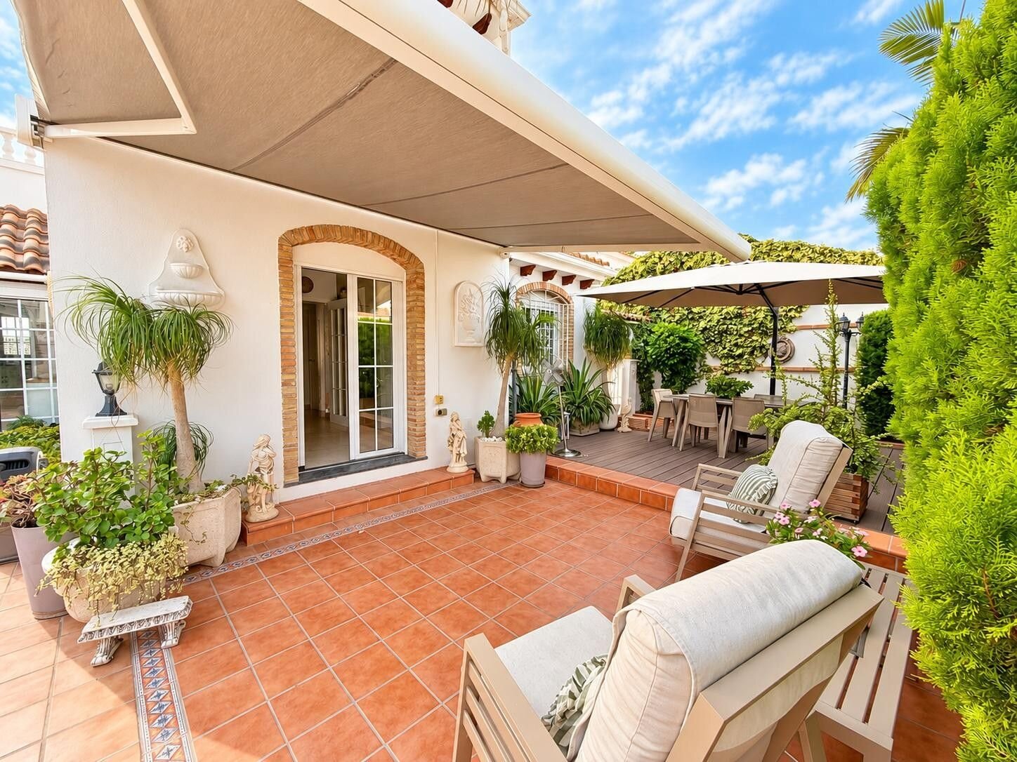 3-Bedroom Villa in Villamartín-las Filipinas, Orihuela Costa - Image 3