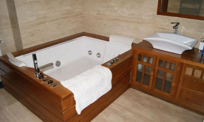 6-Bedroom Detached House in Campoamor, Orihuela Costa | S... - Image 8