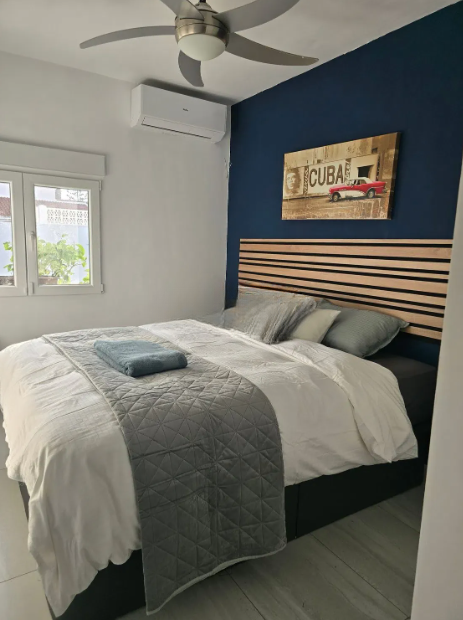 5-Bedroom Villa in Ciudad Quesada, Rojales - Image 11