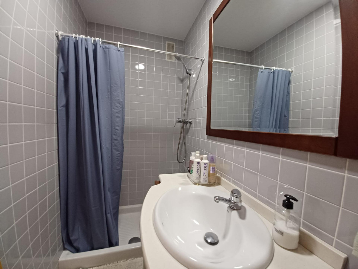 Tussenwoning met 3 Slaapkamers in Los Dolses, Orihuela Co... - Image 15