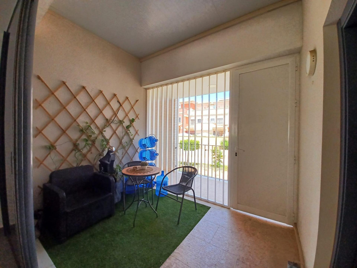 Tussenwoning met 3 Slaapkamers in Los Dolses, Orihuela Co... - Image 18