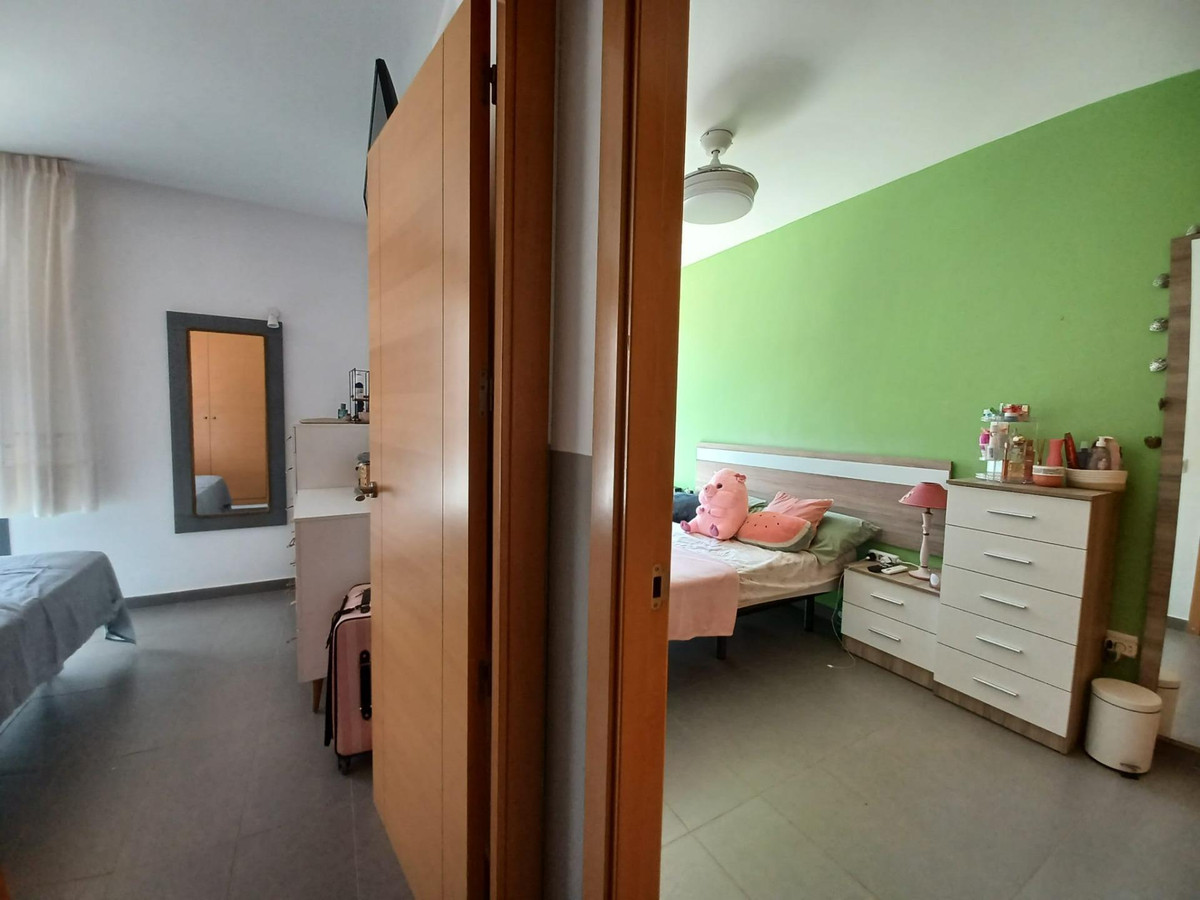 Tussenwoning met 3 Slaapkamers in Los Dolses, Orihuela Co... - Image 8