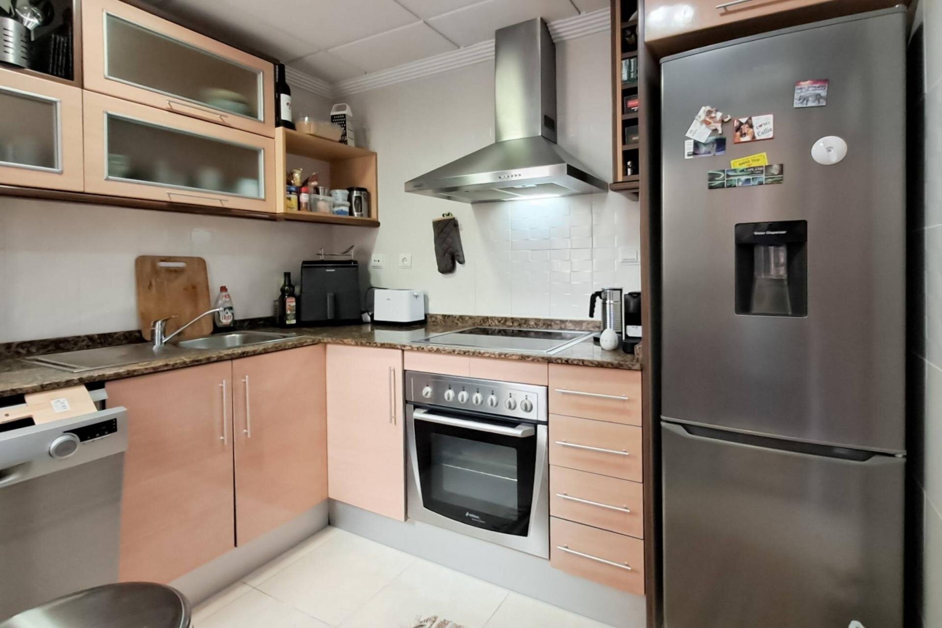 2-Bedroom Apartment in Lomas de Cabo Roig, Orihuela Costa - Image 9