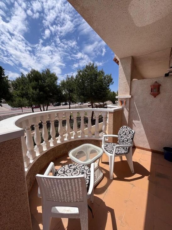 3-Bedroom House in Las Filipinas, Orihuela Costa - Image 11