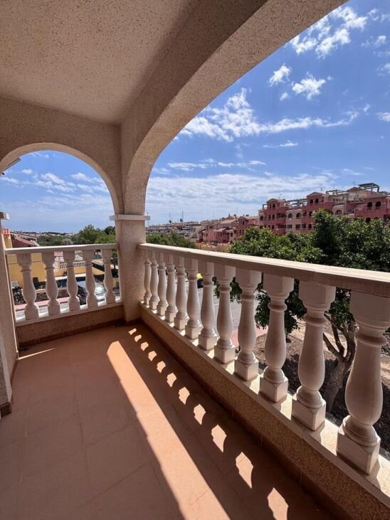 3-Bedroom House in Las Filipinas, Orihuela Costa - Image 15
