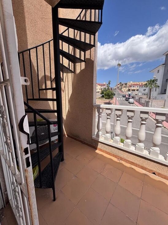3-Bedroom House in Las Filipinas, Orihuela Costa - Image 19