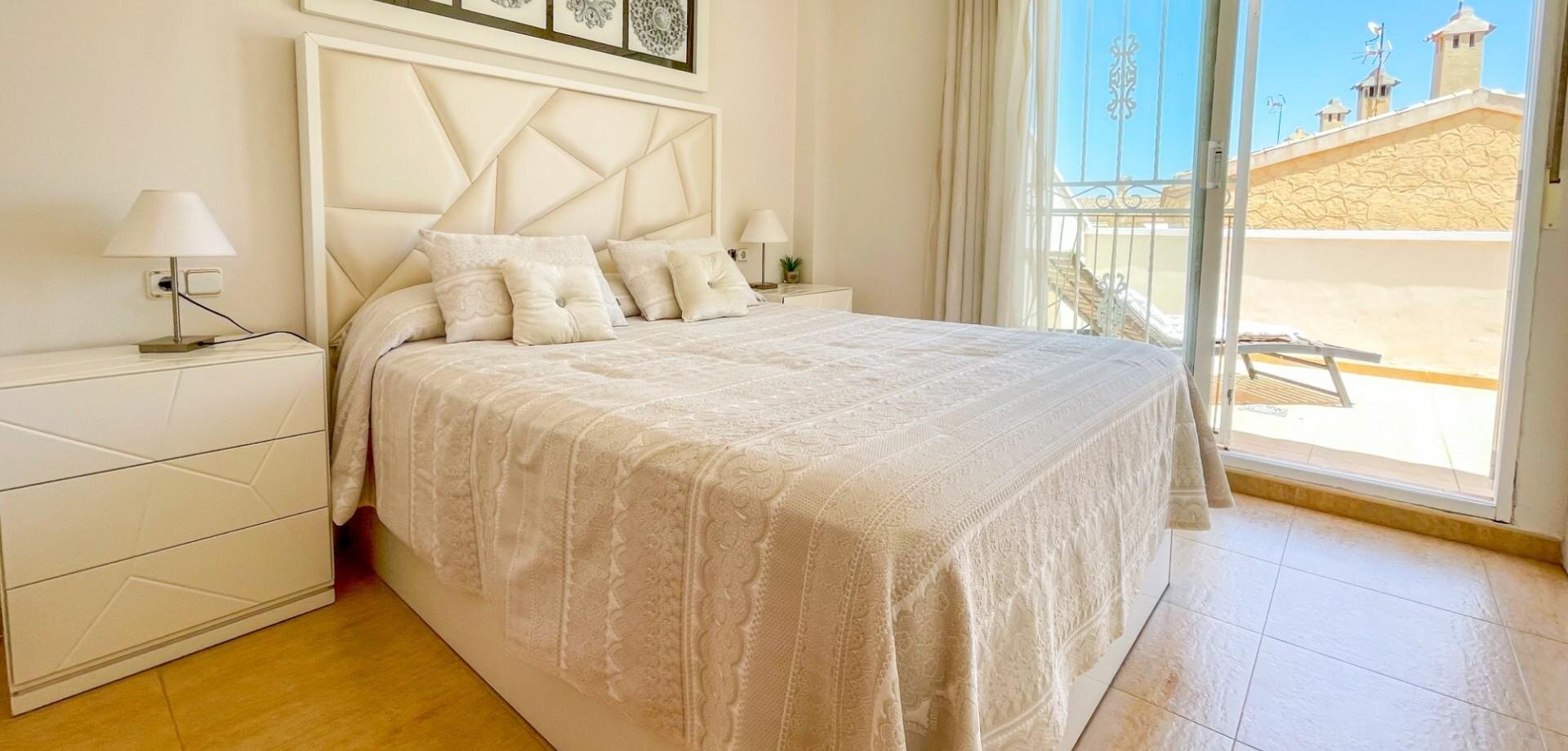 4-Bedroom House in Los Balcones - Los Altos del Edén, Torrevieja - Image 21