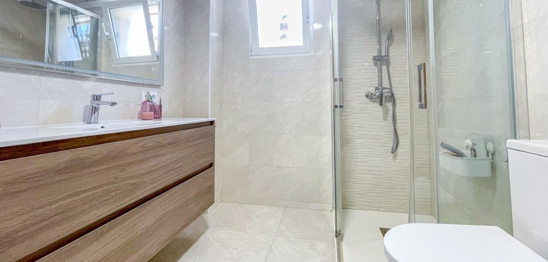4-Bedroom House in Los Balcones - Los Altos del Edén, Torrevieja - Image 28