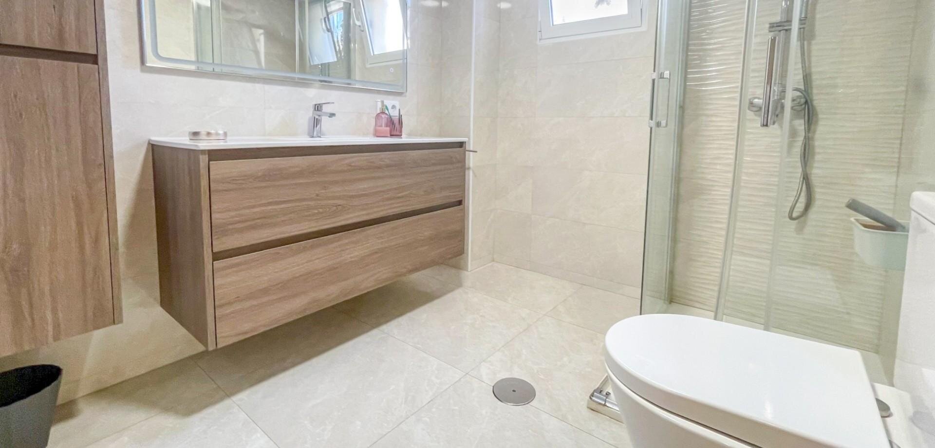 4-Bedroom House in Los Balcones - Los Altos del Edén, Torrevieja - Image 30