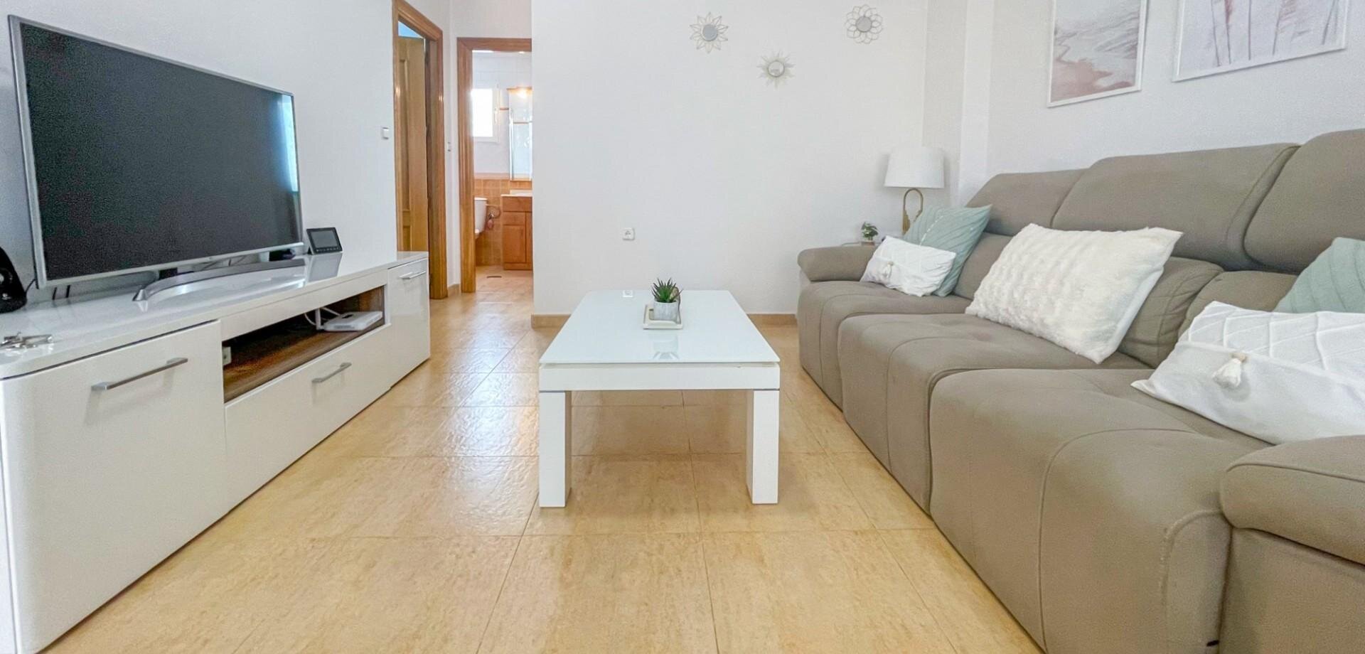 4-Bedroom House in Los Balcones - Los Altos del Edén, Torrevieja - Image 9