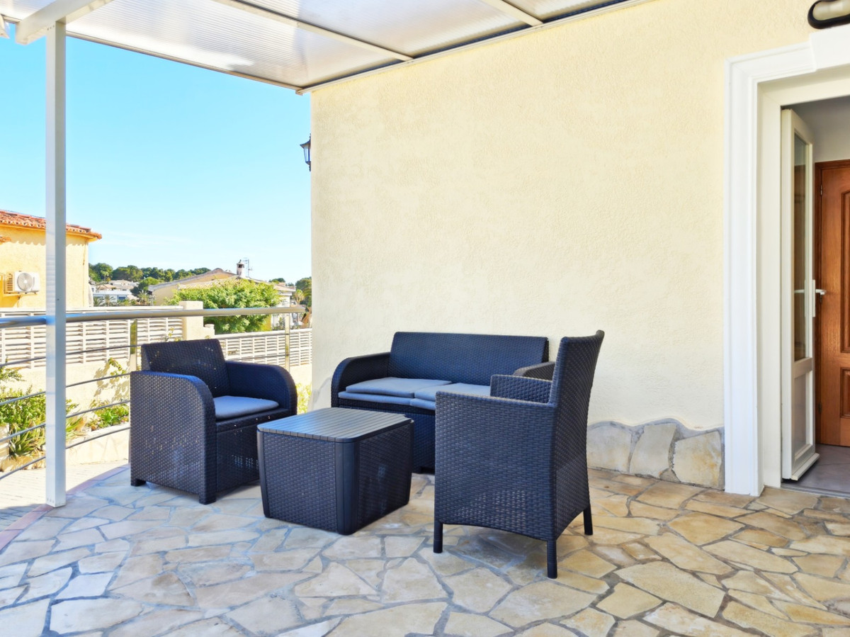 3-Bedroom Detached House in  Calpe | Sunny Casas - Costa ... - Image 9