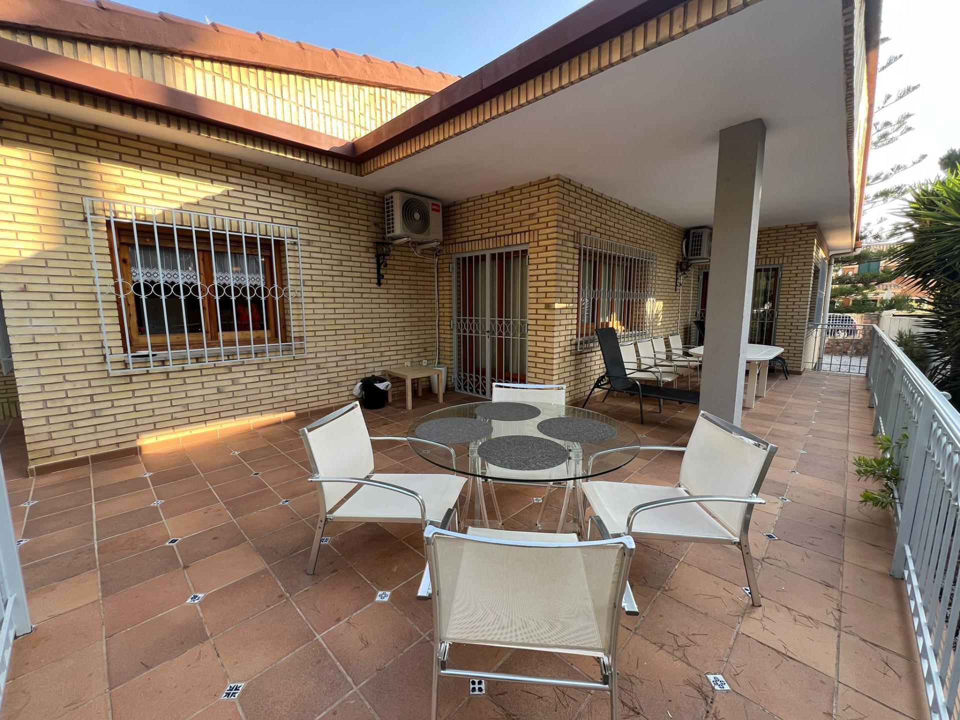 Villa de 4 Chambres à Campoamor, Orihuela Costa - Image 11
