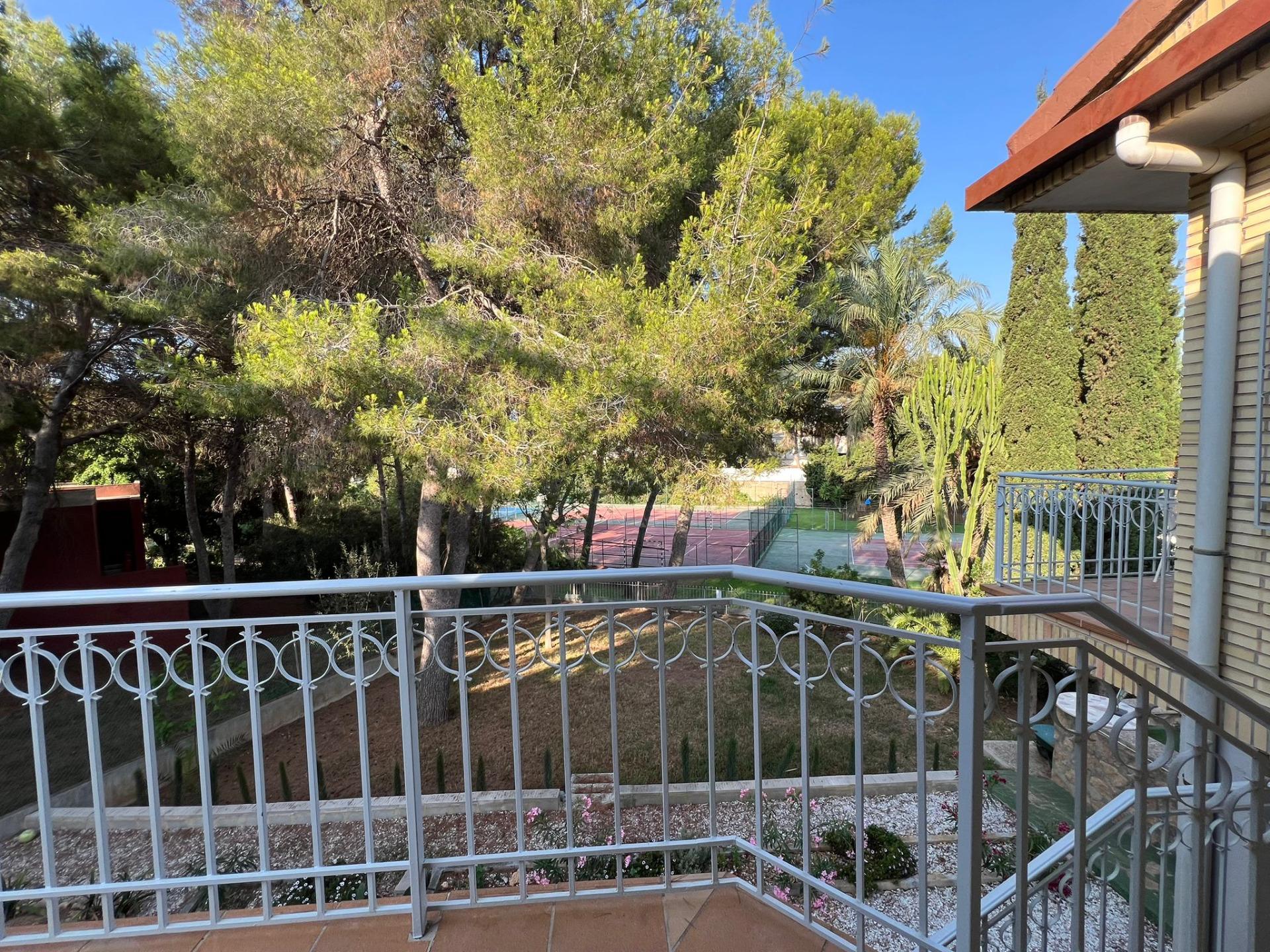 Villa de 4 Chambres à Campoamor, Orihuela Costa - Image 17