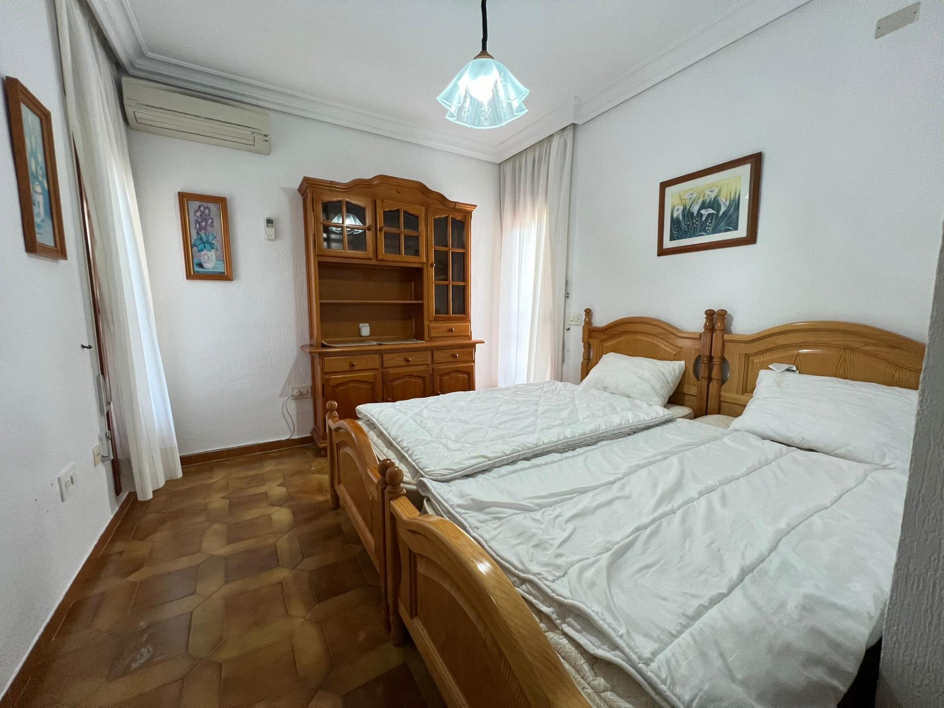 Villa de 4 Chambres à Campoamor, Orihuela Costa - Image 39