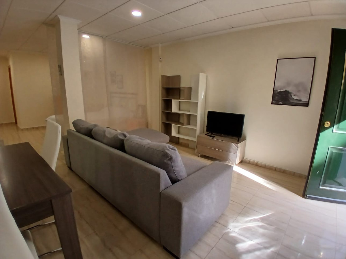 3-Bedroom Townhouse in Ciudad Quesada, Rojales | Sunny Ca... - Image 21