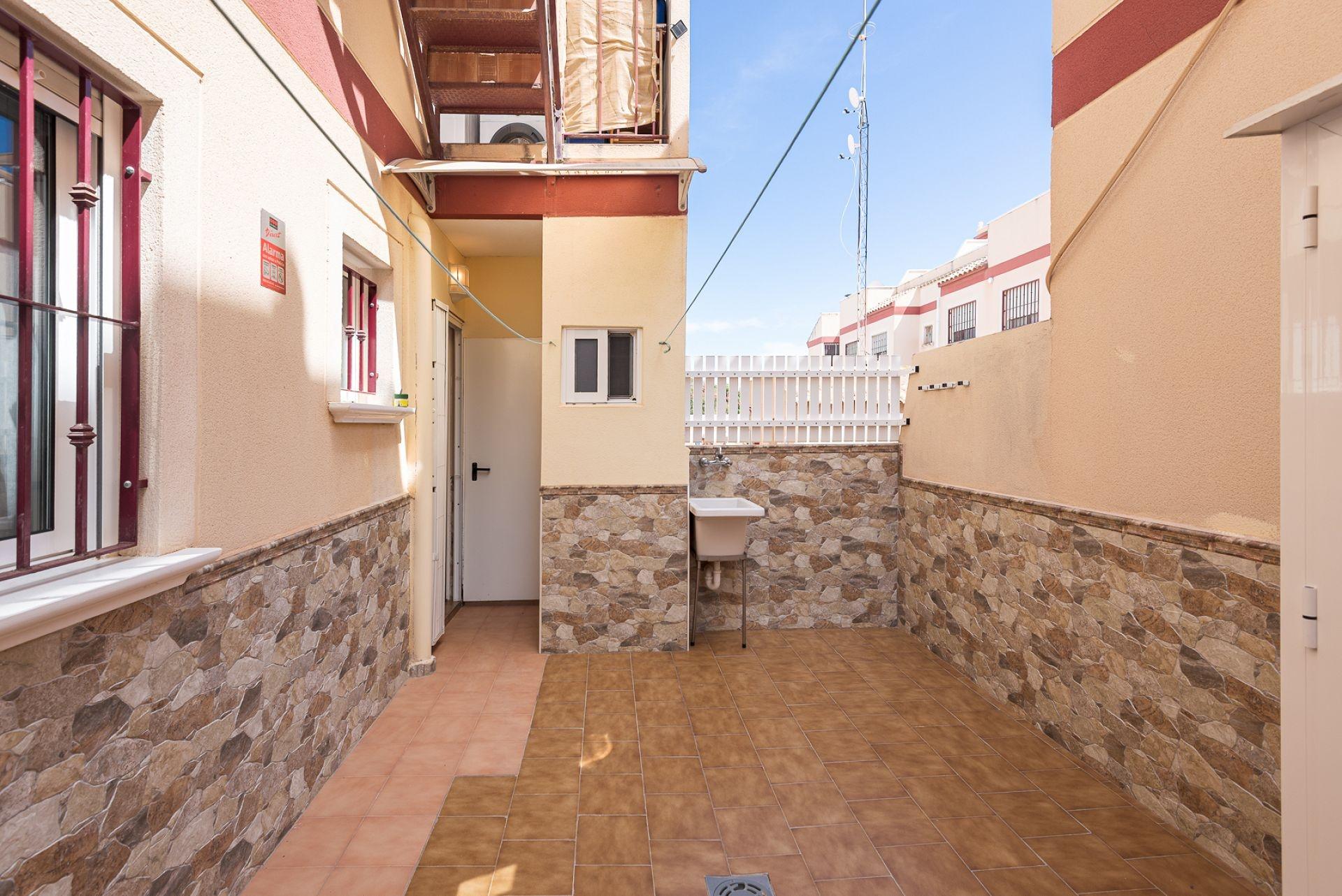 Bungalow in San Pedro del Pinatar - Image 21
