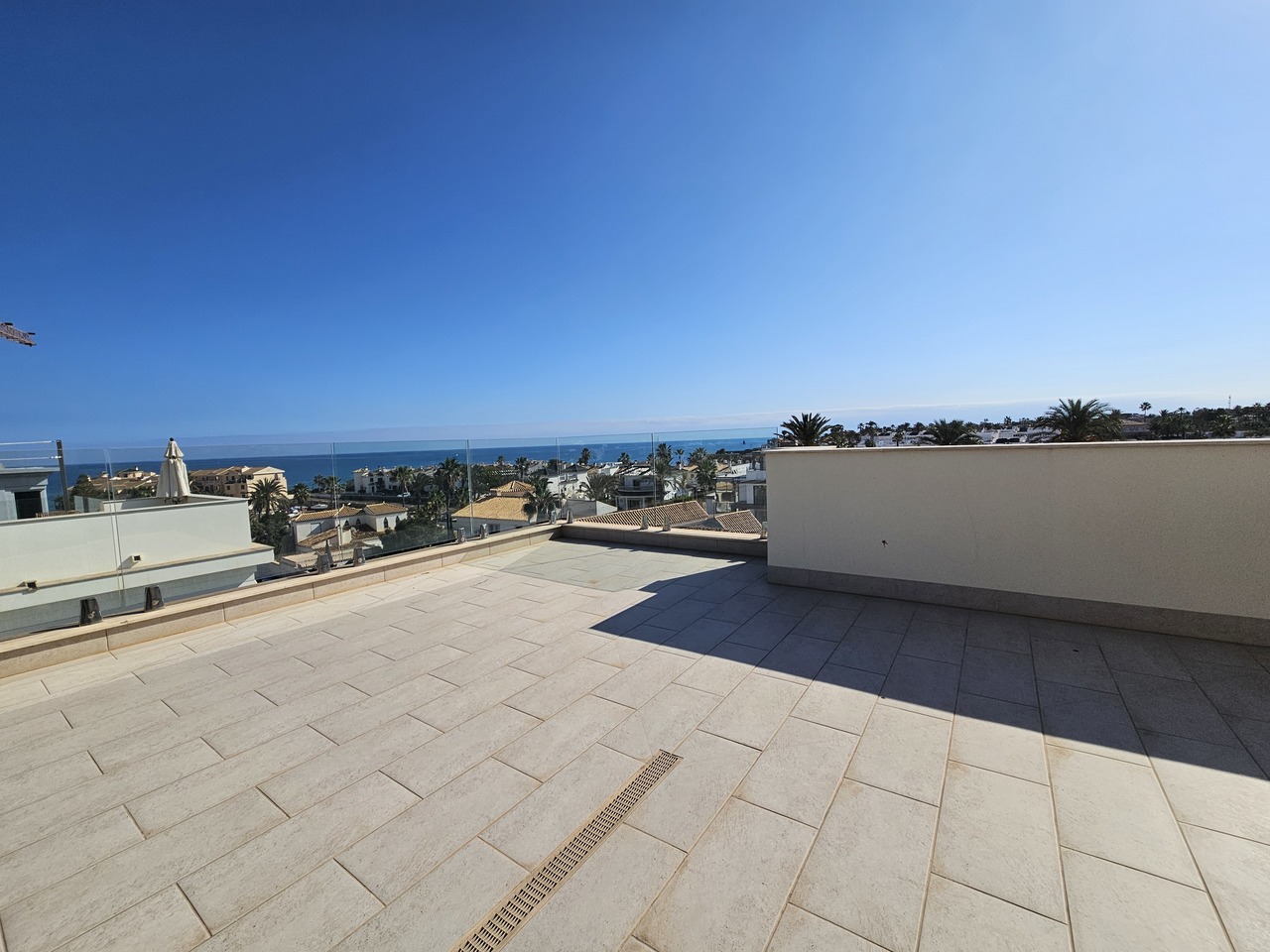 5-Bedroom Villa in La Zenia, Orihuela Costa - Image 31