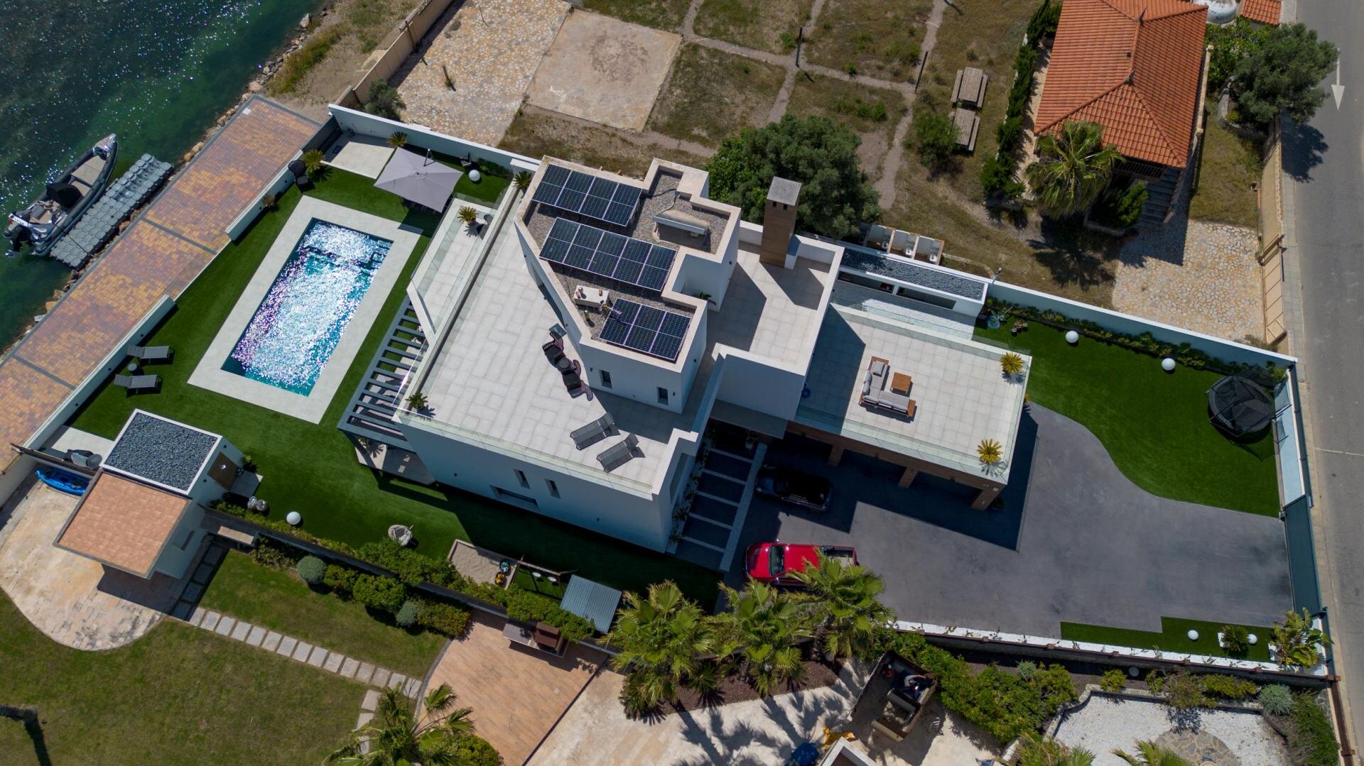 4-Bedroom Villa in Playa del Esparto-Veneziola, La Manga del Mar Menor - Image 9