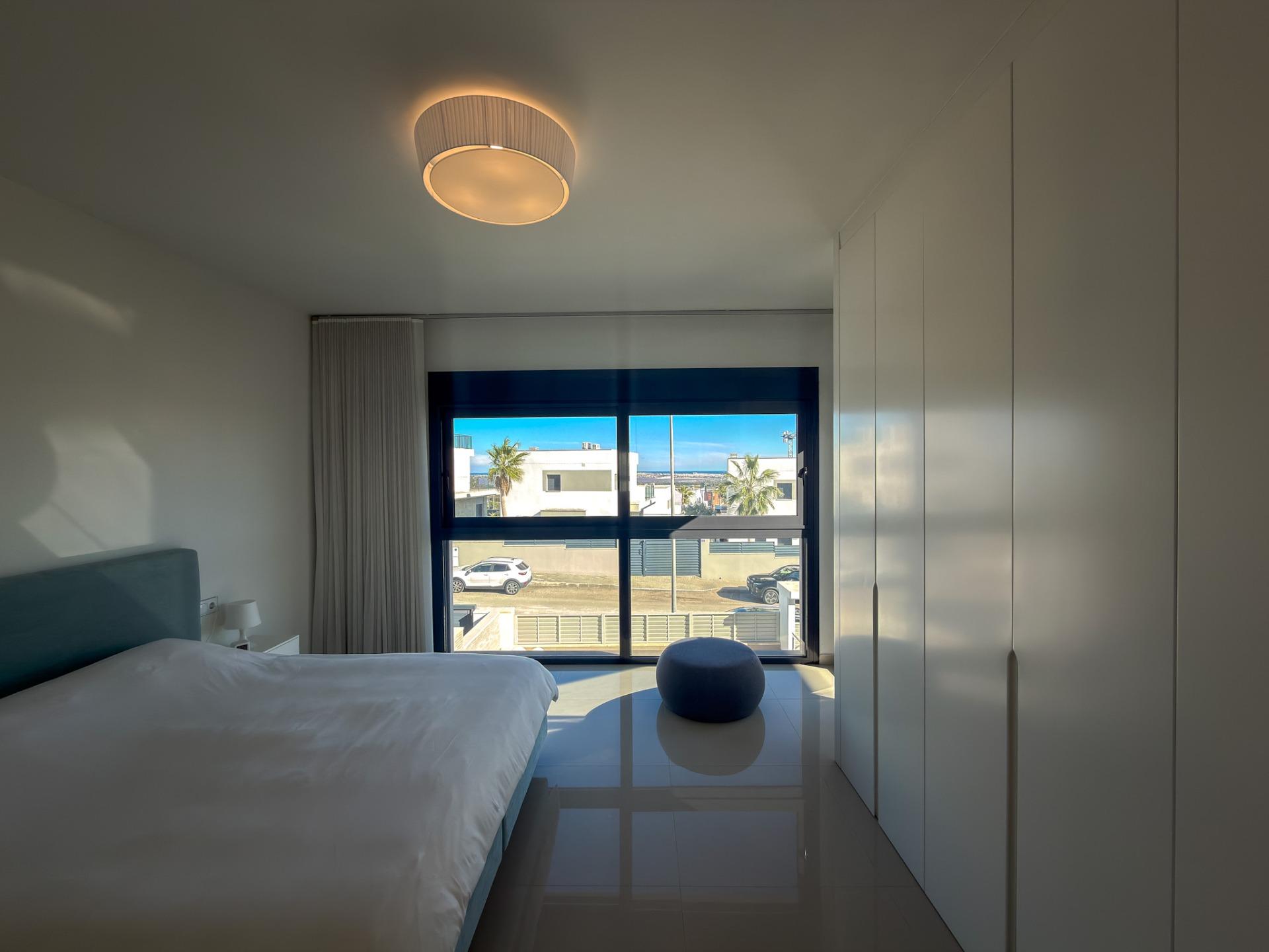 4-Bedroom Villa in San Miguel de Salinas - Image 24