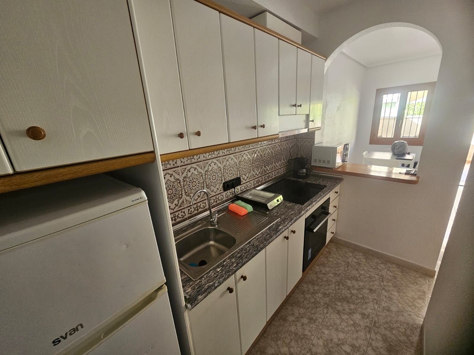 2-Bedroom Apartment in Playa Flamenca, Orihuela Costa - Image 4