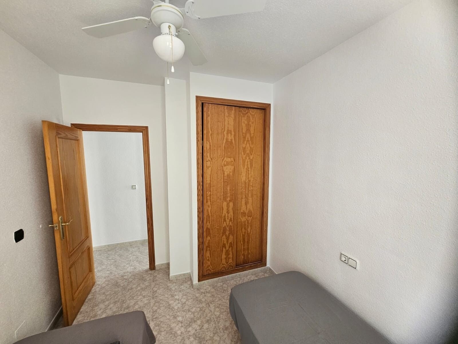 2-Bedroom Apartment in Playa Flamenca, Orihuela Costa - Image 6