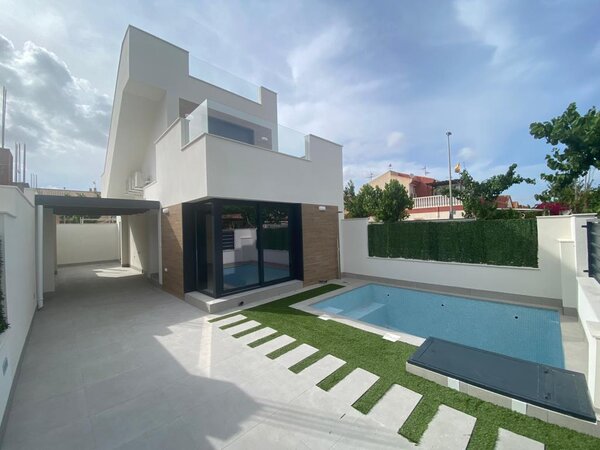 3-Zimmer Freistehende Villa in Los Alcázares