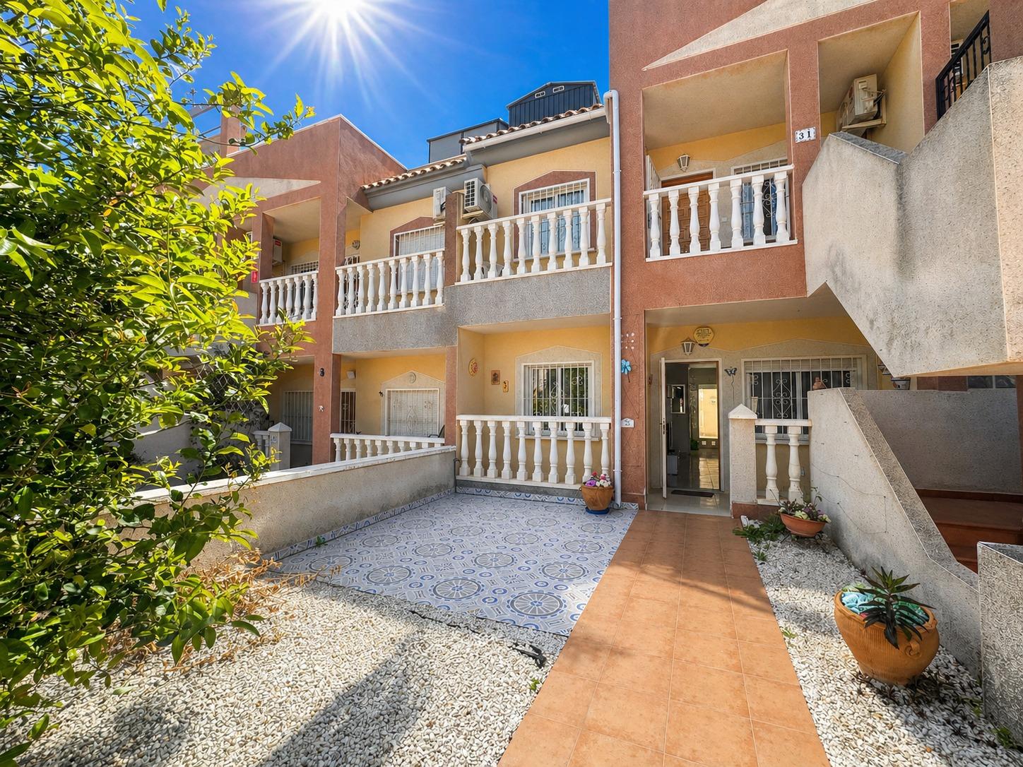 2-Bedroom Ground Floor Apartment in Villamartín-las Filipinas, Orihuela Costa - Image 1