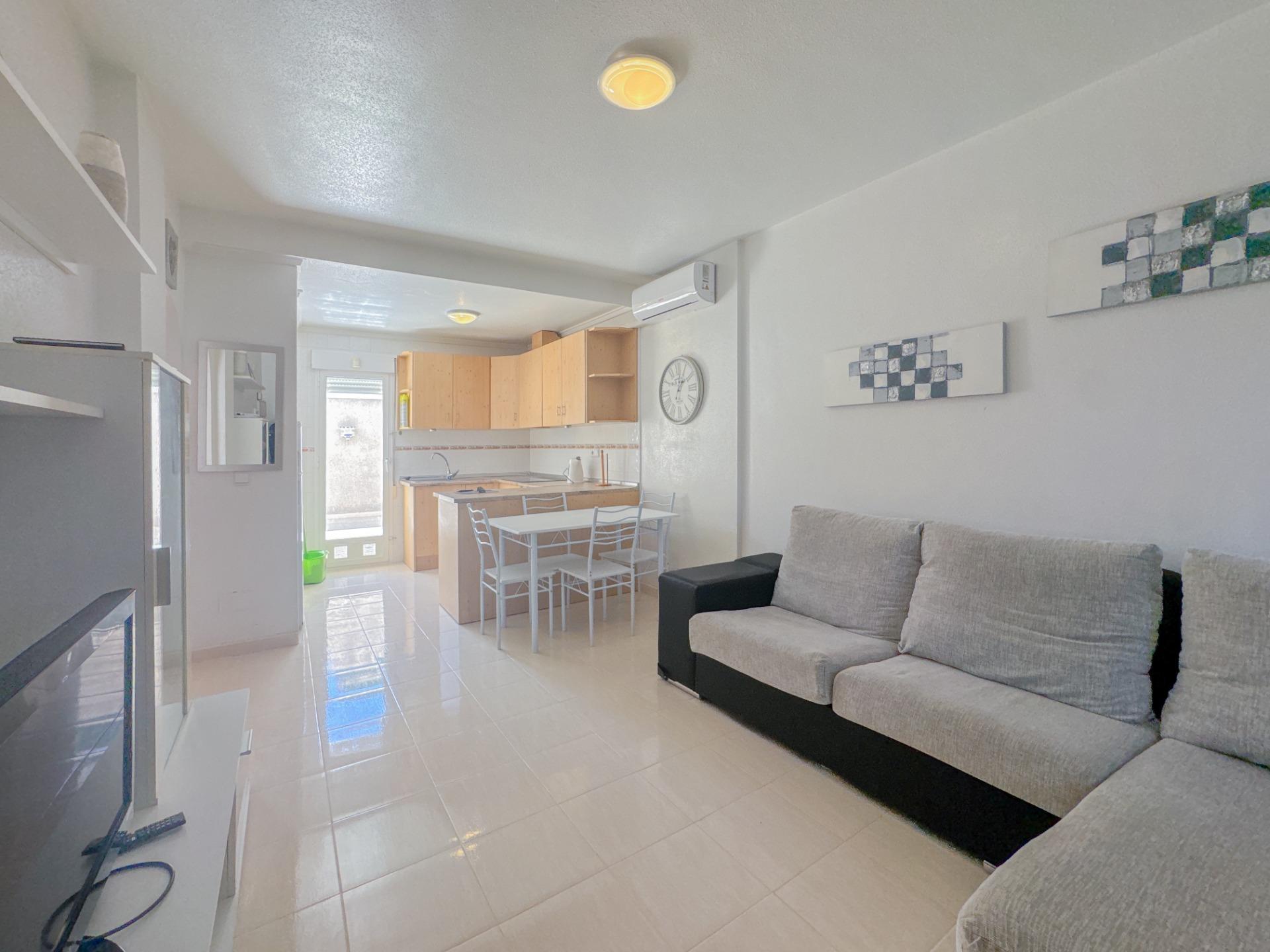 2-Bedroom Ground Floor Apartment in Villamartín-las Filipinas, Orihuela Costa - Image 2