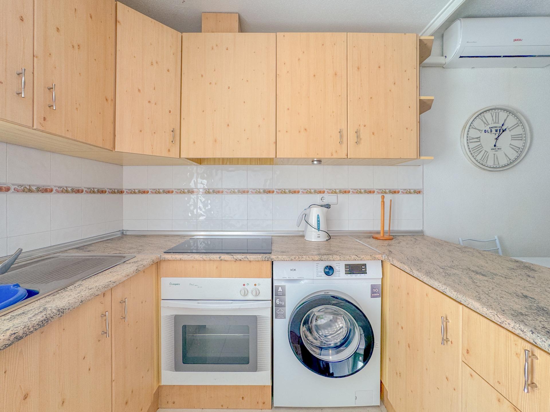 2-Bedroom Ground Floor Apartment in Villamartín-las Filipinas, Orihuela Costa - Image 6