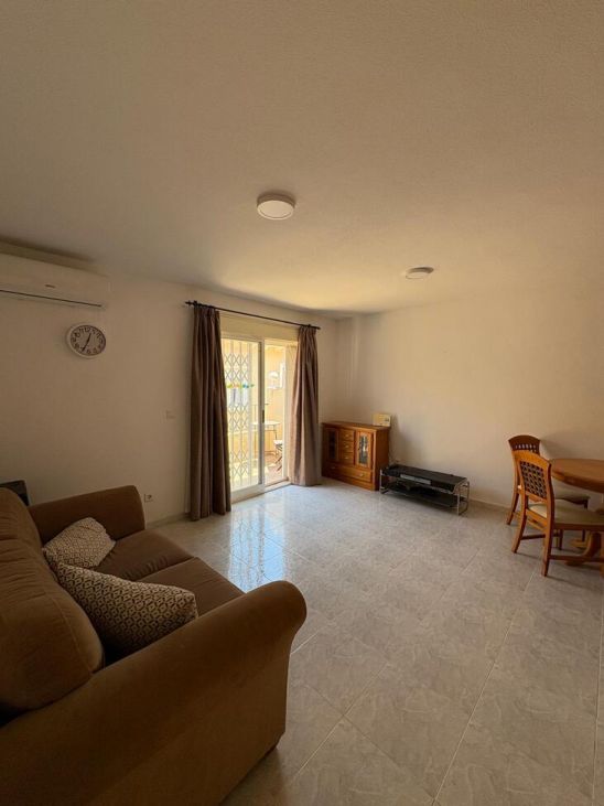 2-Bedroom Apartment in Cuidad Quesada, Rojales - Image 4