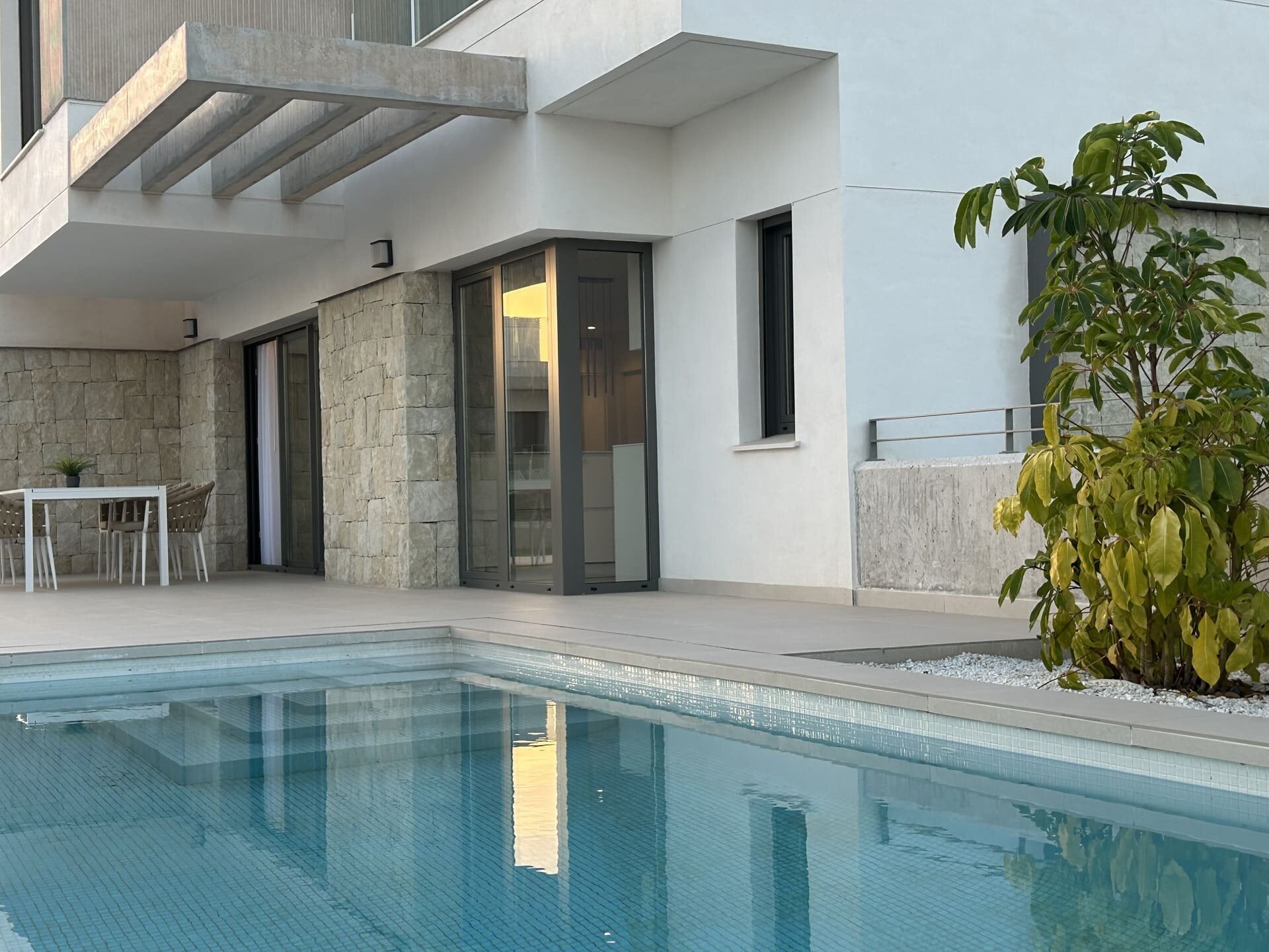 4-Bedroom Detached House in Finestrat - Image 25
