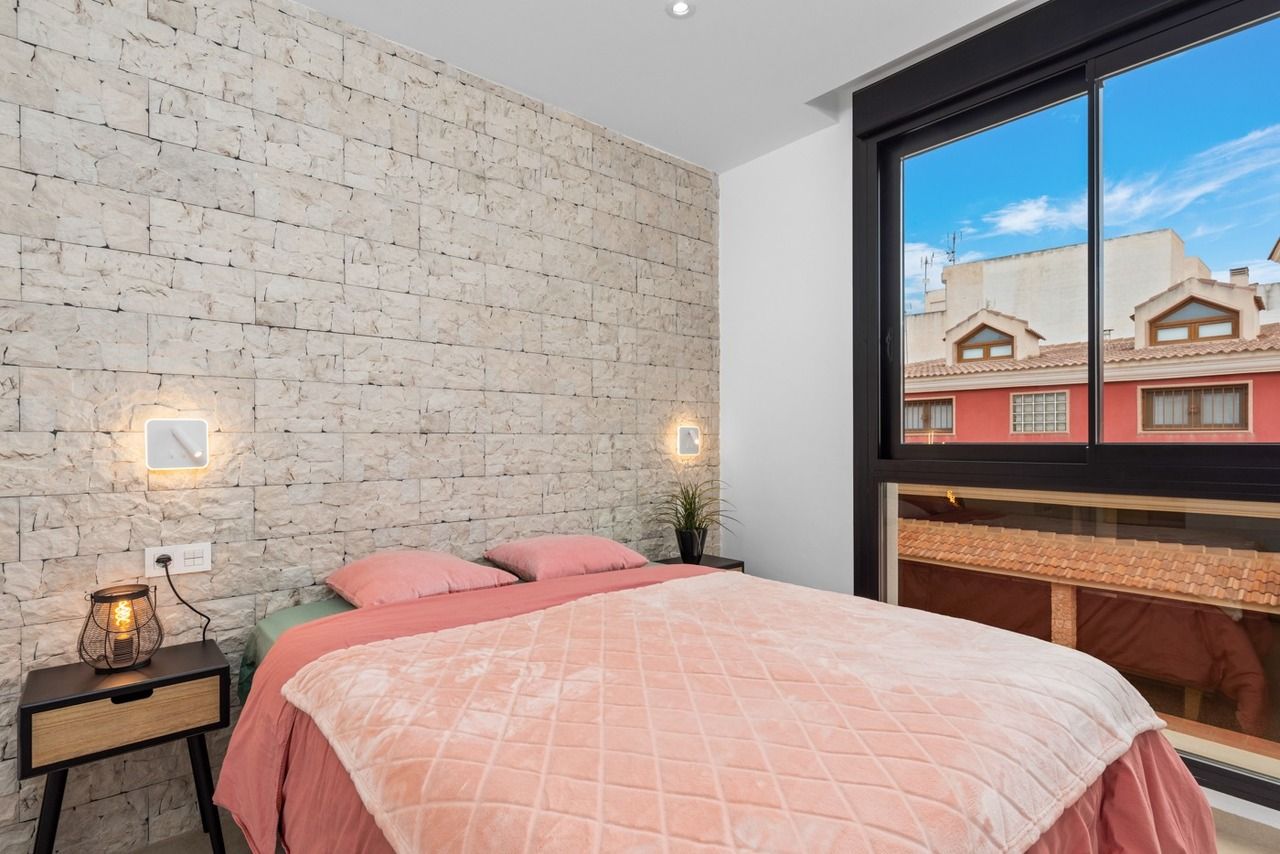 2-Bedroom Apartment in Centro, San Javier - Image 28