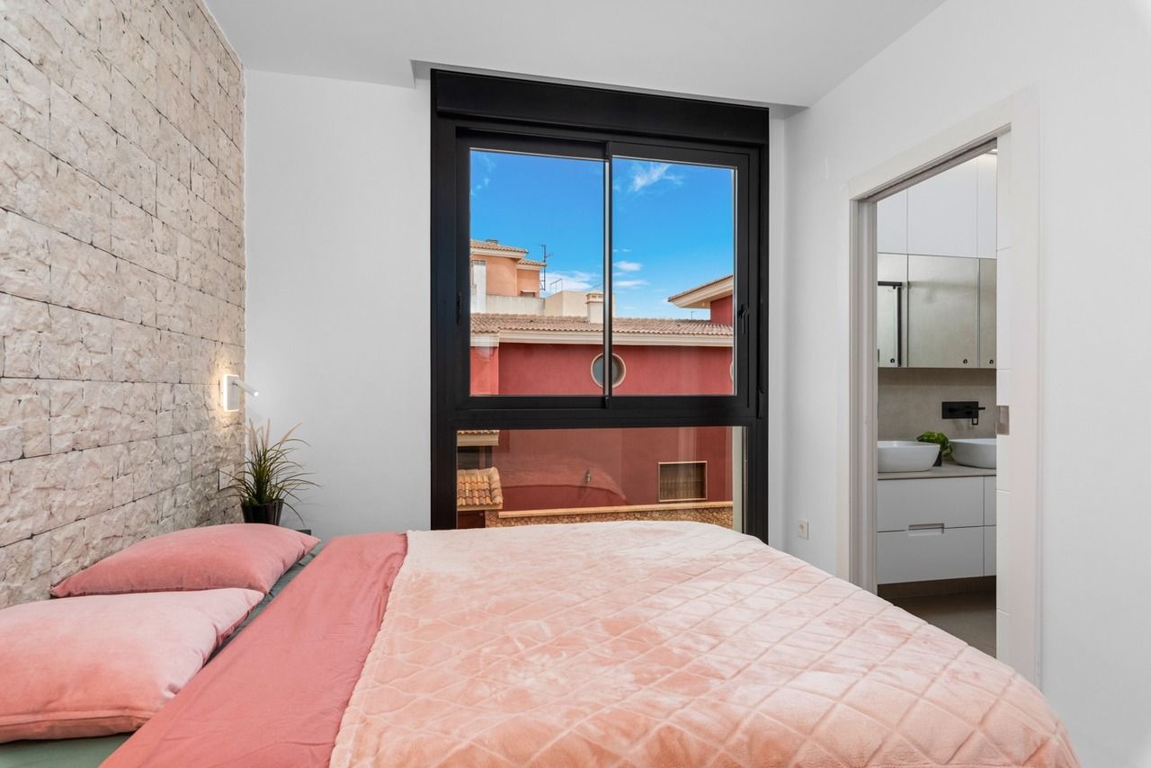 2-Bedroom Apartment in Centro, San Javier - Image 29