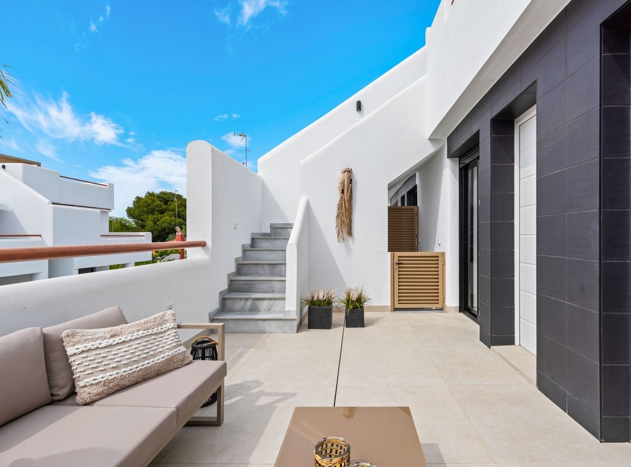 2-Bedroom Apartment in Centro, San Javier - Image 9