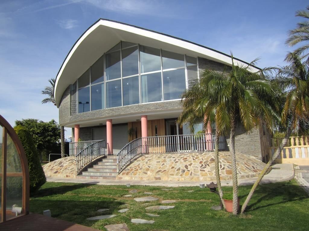 Villa met 5 Slaapkamers in Costa Blanca Sur, Los Montesinos - Image 1