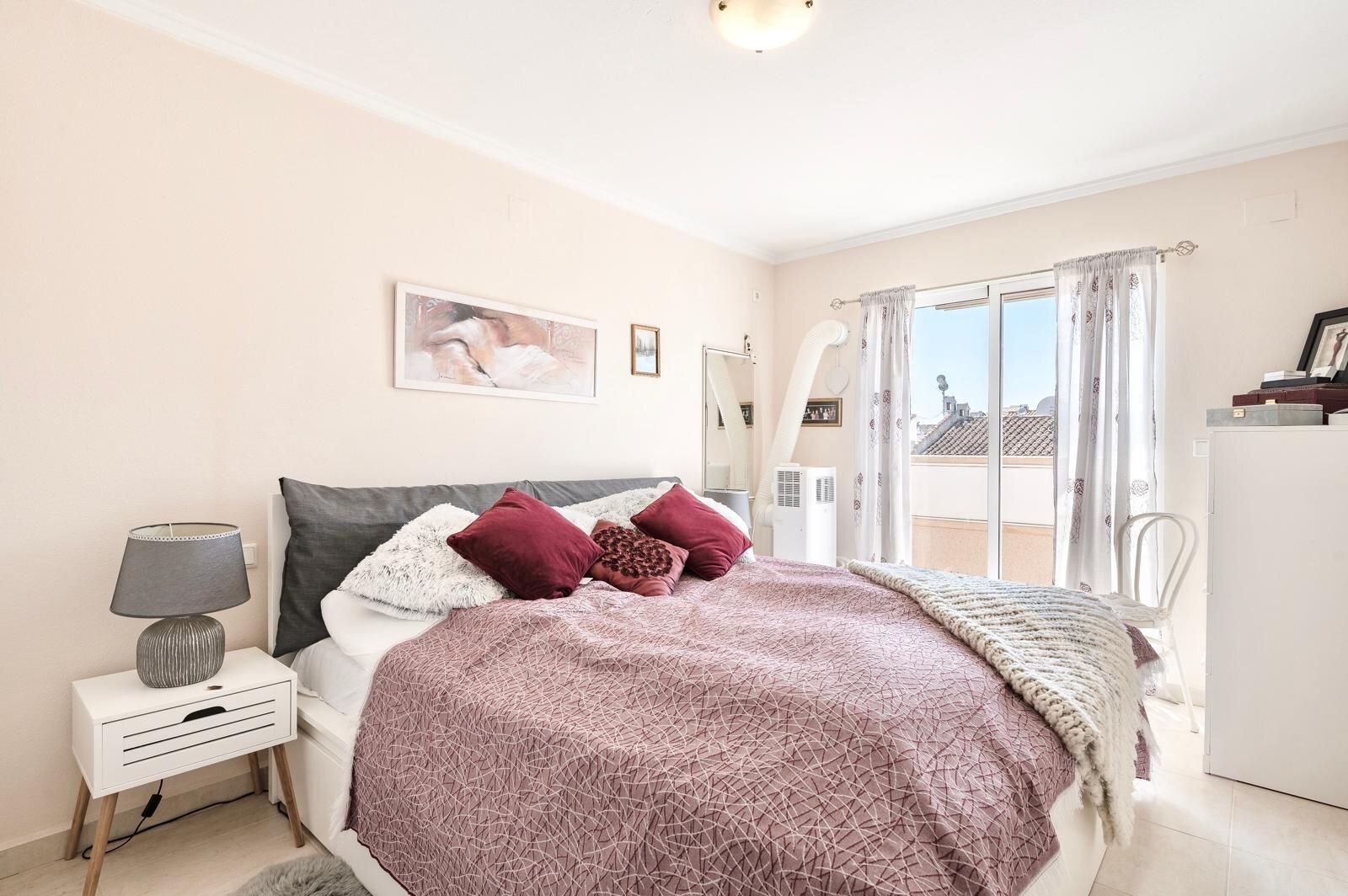 3-Bedroom House in La Siesta - El Salado - Torreta, Torrevieja - Image 16