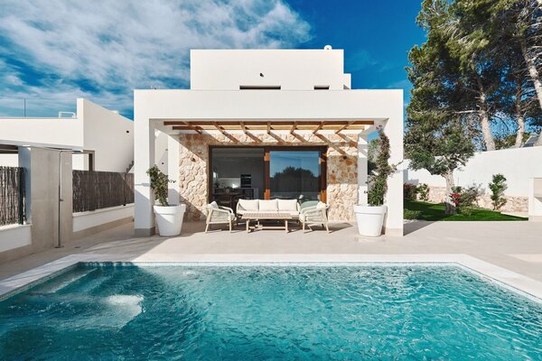 Villa de 3 Dormitorios en Lomas de Cabo Roig, Orihuela Costa