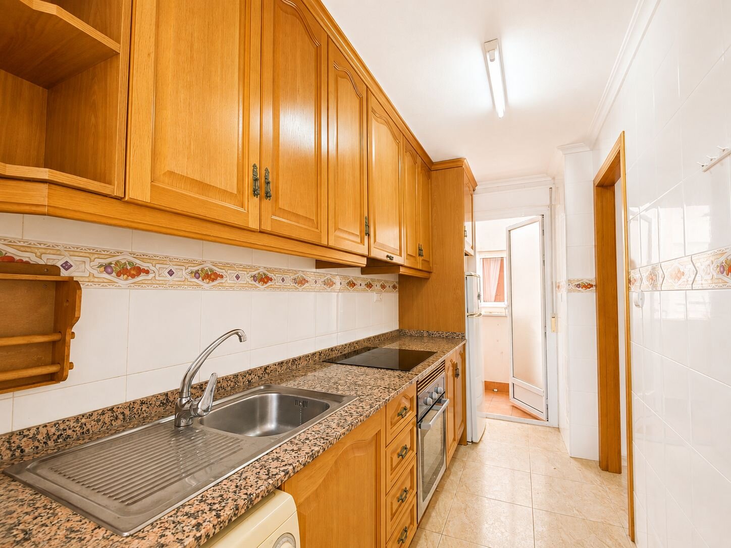 2-Bedroom Apartment in Estacion de Autobuses, Torrevieja - Image 17