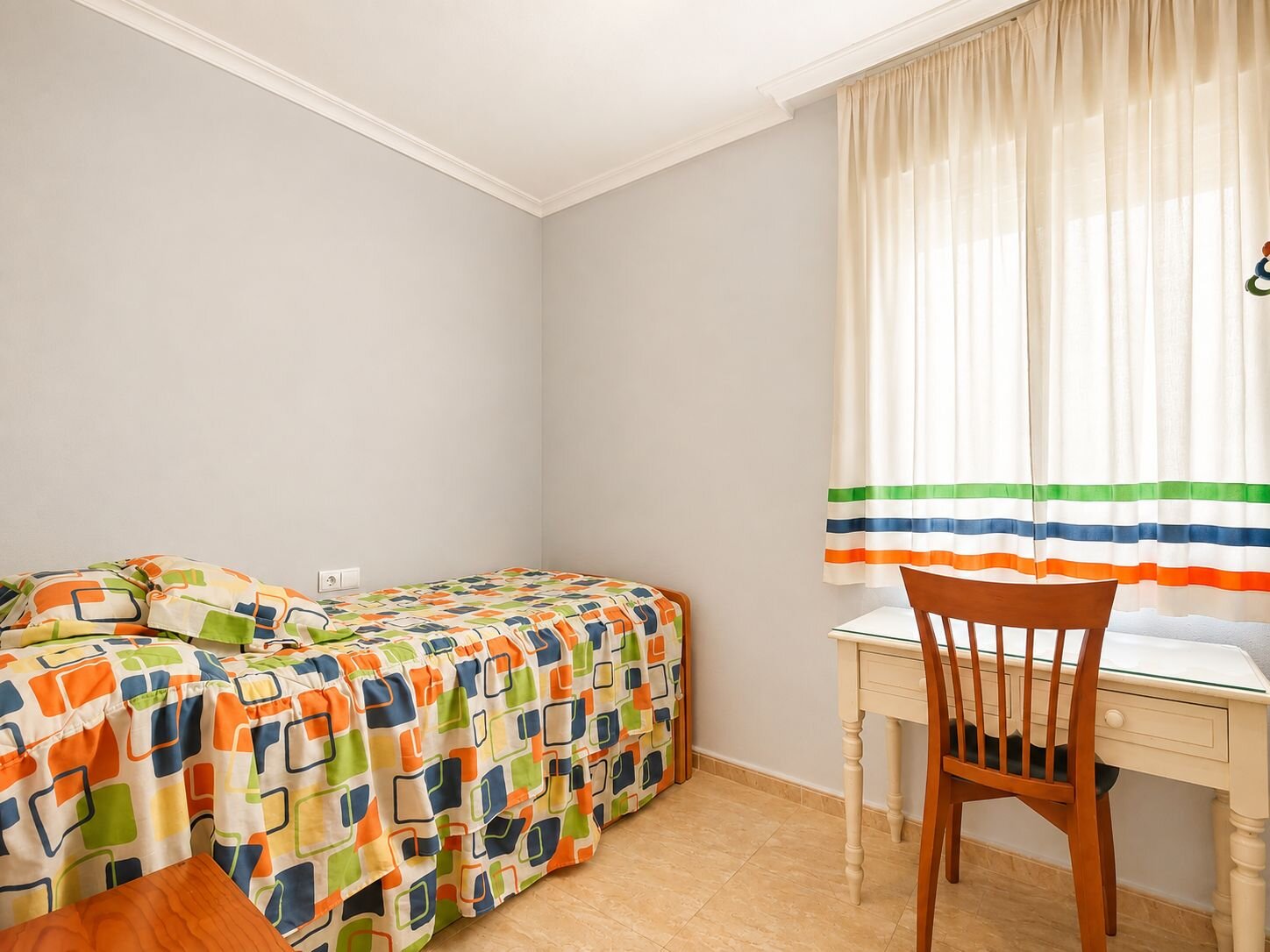 2-Bedroom Apartment in Estacion de Autobuses, Torrevieja - Image 24
